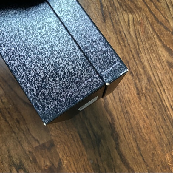 Chanel Shoe Box and 2 Dust Bags - Picture 4 of 8